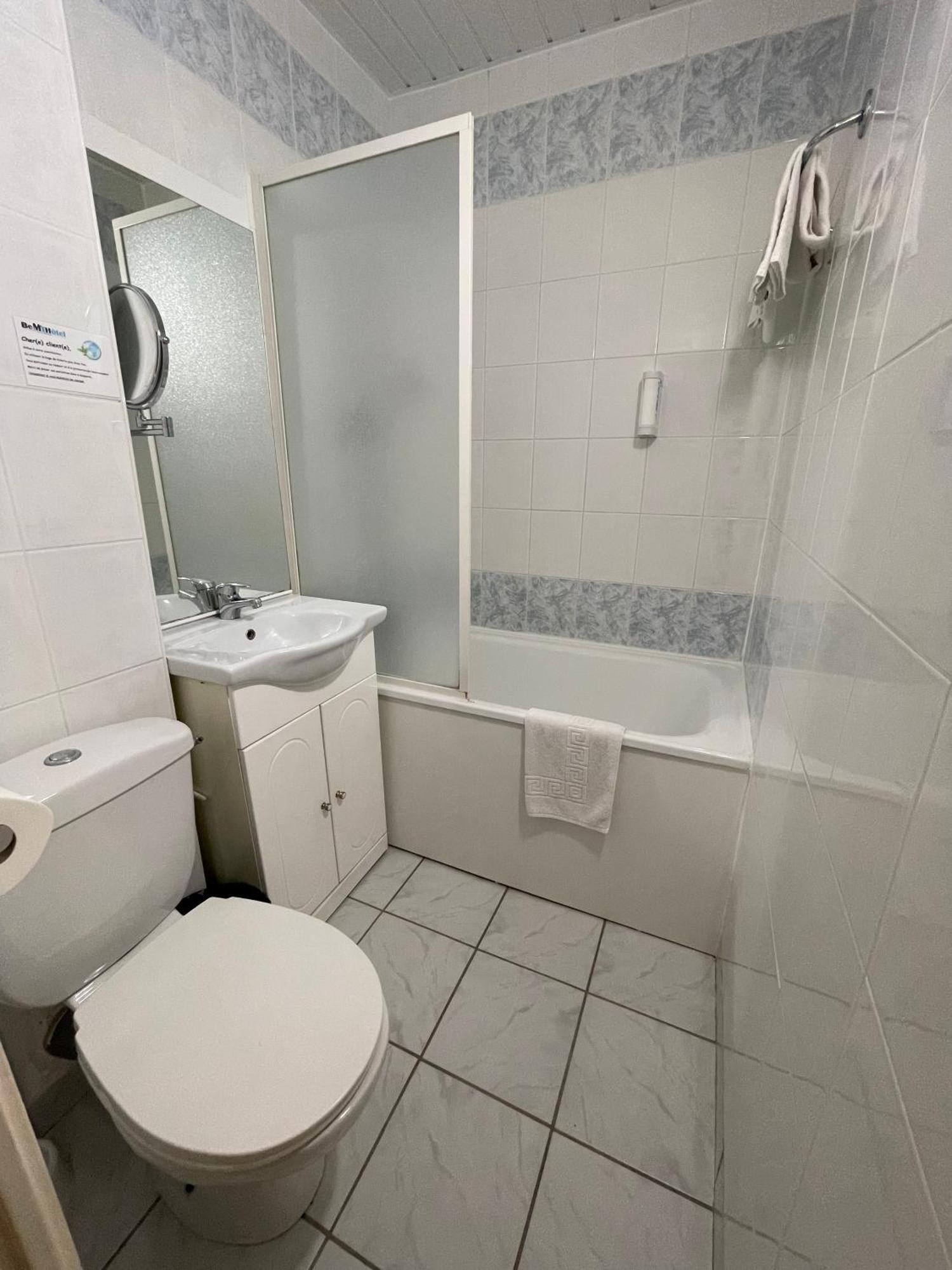 Be Myhotel Evreux Luaran gambar