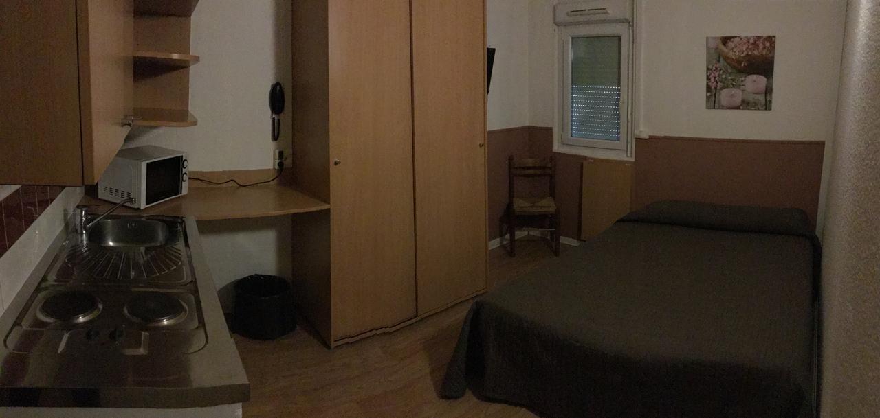 Be Myhotel Evreux Luaran gambar